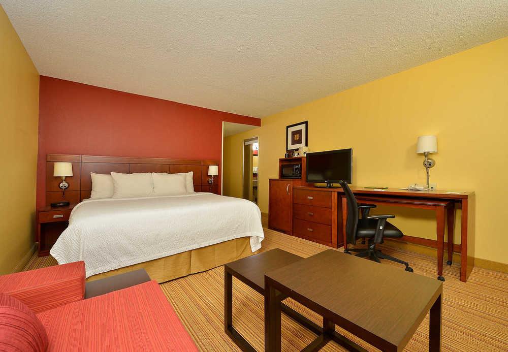 Courtyard By Marriott Bentonville Exteriér fotografie